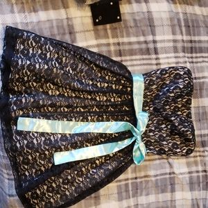 Black Lace short formal dress